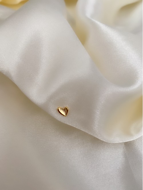 Ear Stud Romance