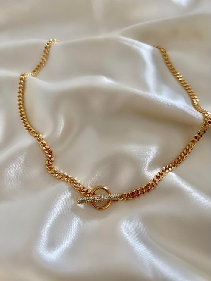 Stella necklace store