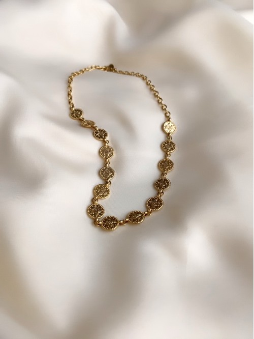 Choker Necklace Amazing